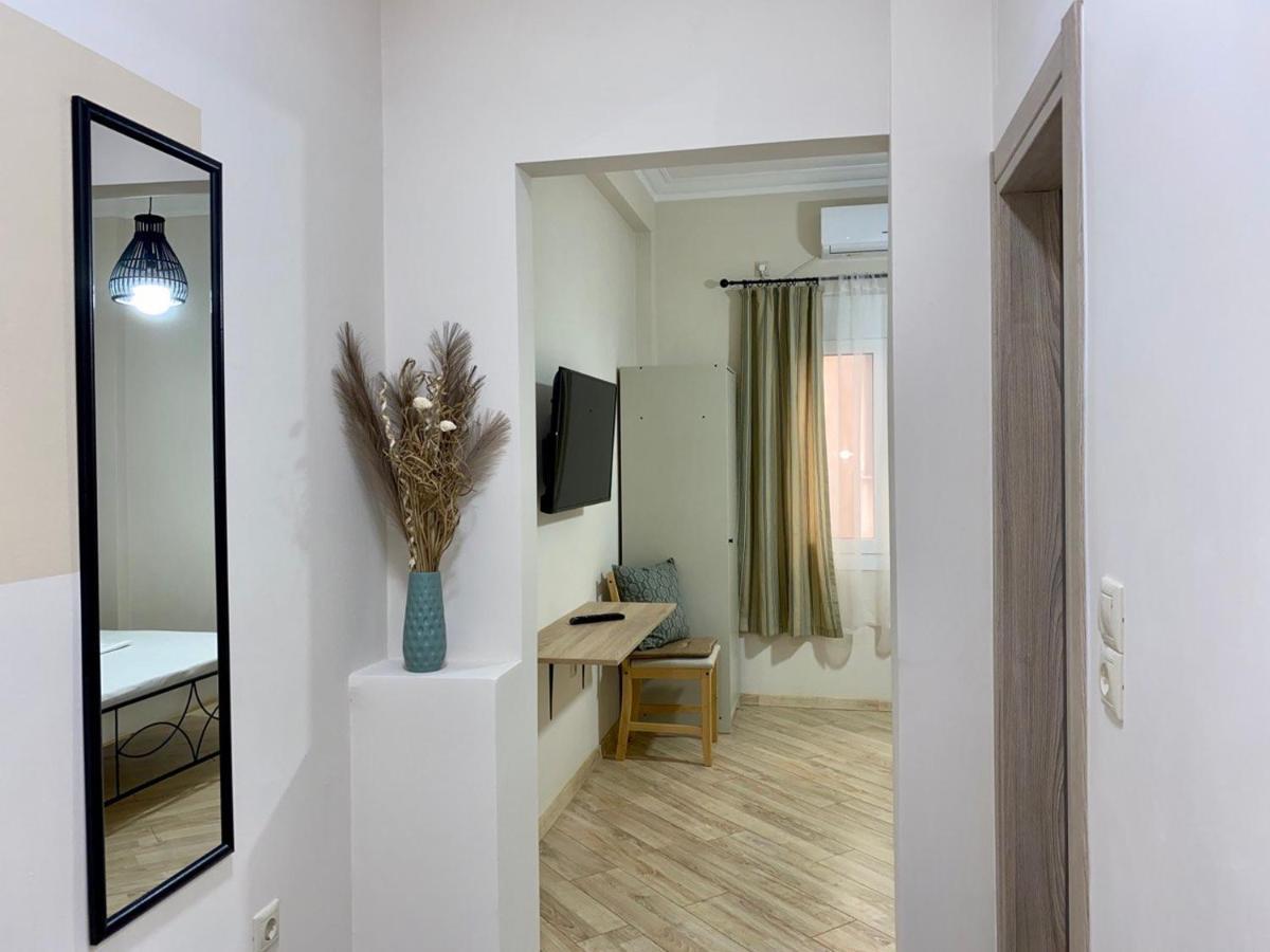 A Modern Flat In The Centre Apartment Atena Exterior foto